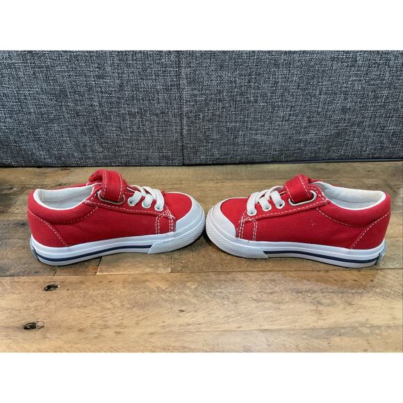 Footmate Jordan Red Size 4 Toddler Canvas Hook and Loop - Ships Free - Picture 1 of 6